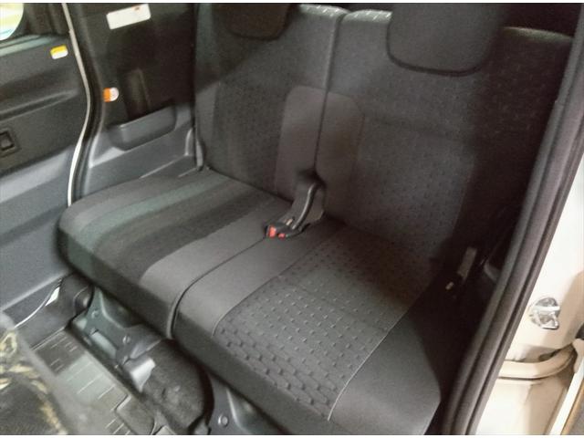 ウェイク Ｇ　ＳＡ　ターボ　純正８インチナビ　４ＷＤ　Ｂｌｕｅｔｏｏｔｈ　バックカメラ　ＴＶ　両側パワースライドドア　盗難防止装置　禁煙車　ＬＥＤランプ　横滑り防止　ＥＴＣ車載器　運転席シートヒーター　ＵＳＢ　ＤＶＤ再生（18枚目）