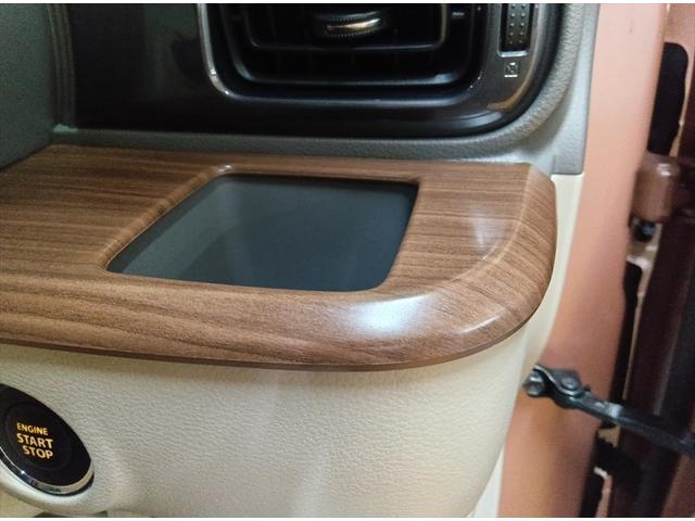 アルトラパンＬＣ Ｘ　４ＷＤ　衝突軽減ブレーキ　Ｂｌｕｅｔｏｏｔｈ　ドライブレコーダー　スマートキーＰスタート　運転席エアバッグ　禁煙　電動格納式ドアミラー　シ－トヒ－タ－　ＬＥＤライト　Ａライト　横滑防止　パワステ（21枚目）