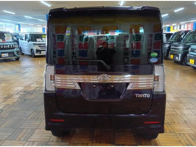 タント カスタムRS トップエディションリミテッドSAIII ターボ パノラマビューモニター 純正ナビTV 4WD Bluetooth 両側パワースライドドア オートハイビーム コーナーセンサー 横滑り防止装置 LEDヘッドライト オートライト DVD再生(6枚目)