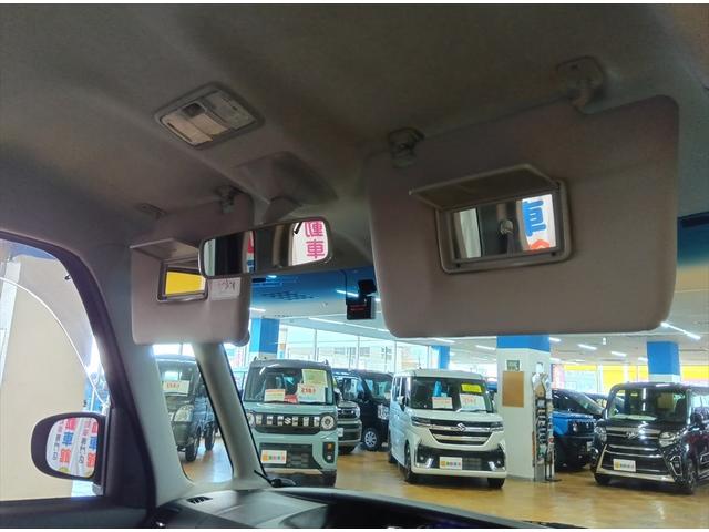 タント カスタムRS トップエディションリミテッドSAIII ターボ パノラマビューモニター 純正ナビTV 4WD Bluetooth 両側パワースライドドア オートハイビーム コーナーセンサー 横滑り防止装置 LEDヘッドライト オートライト DVD再生(29枚目)