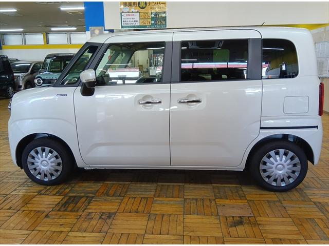 ワゴンRスマイル ハイブリッドX 全方位モニター 純正ナビTV スズキコネクト 4WD 衝突軽減ブレーキ Bluetooth 両側パワースライドドア 禁煙 レーダークルコン 前席シートヒーター 横滑り防止 サイドエアバッグ Aストップ(8枚目)