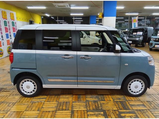 ムーヴキャンバス ストライプスＧターボ　純正９インチナビＴＶ　パノラマモニター　４ＷＤ　衝突軽減ブレーキ　Ｂｌｕｅｔｏｏｔｈ　ドラレコ　両側パワースライドドア　禁煙　ＬＥＤ　盗難防止装置　前席シートヒーター　ＥＴＣ　横滑り防止装置　エアコン（4枚目）