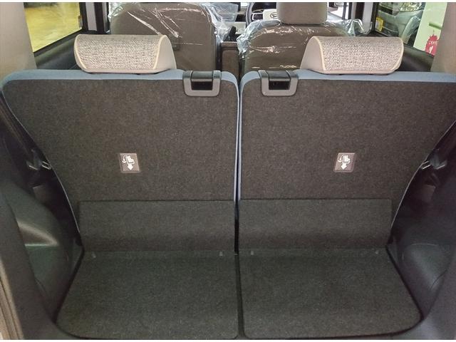 ムーヴキャンバス ストライプスＧターボ　純正９インチナビＴＶ　パノラマモニター　４ＷＤ　衝突軽減ブレーキ　Ｂｌｕｅｔｏｏｔｈ　ドラレコ　両側パワースライドドア　禁煙　ＬＥＤ　盗難防止装置　前席シートヒーター　ＥＴＣ　横滑り防止装置　エアコン（18枚目）