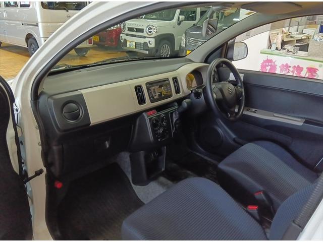 アルト Ｆ　４ＷＤ　ダブルエアバック　禁煙　キーレスエントリーシステム　横滑防止　パワステ　ＡＣ　ＡＢＳ　パワーウインドー　ＣＤ（12枚目）