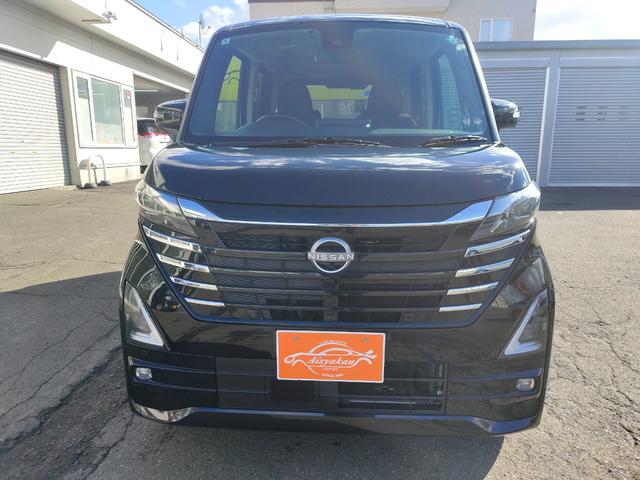 ルークス ハイウェイスター　Ｘ　プロパイロットエディション　４ＷＤ／純正ＴＶナビ／シートヒーター／ステアリングヒーター／純正アルミホイール／Ｂｌｕｅｔｏｏｔｈ／革巻きハンドル／電動スライドドア／後席ドリンクホルダーテーブル／（3枚目）