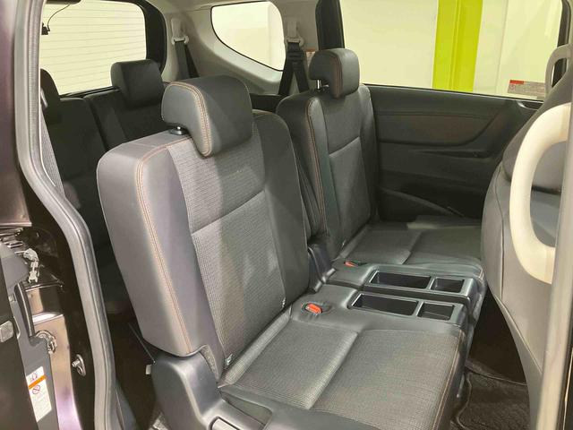 シエンタ Ｇ　クエロ　４ＷＤ　ＥＴＣ　衝突防止システム　ＬＥＤヘッドランプ　スマートキー　記録簿　禁煙車　ワンオーナー　エアバッグ　エアコン　パワーステアリング　パワーウィンドウ　ＡＢＳ（4枚目）