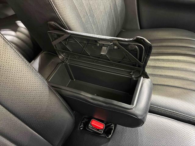 ムーヴキャンバス Ｇブラックインテリアリミテッド　ＳＡＩＩＩ　４ＷＤ　ＥＴＣ　アルミホイール　アイドリングストップ　オートマチックハイビーム　衝突防止システム　ＬＥＤヘッドランプ　レーンアシスト　スマートキー　記録簿　ワンオーナー　エアバッグ　エアコン　ＡＢＳ（30枚目）