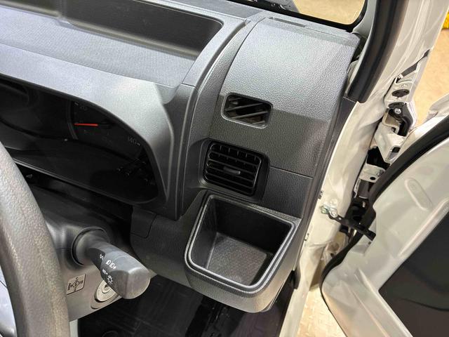 ハイゼットトラック スタンダード　４ＷＤ　アイドリングストップ　オートマチックハイビーム　衝突防止システム　レーンアシスト　記録簿　ワンオーナー　エアコン　パワーステアリング　エアバッグ　ＡＢＳ（24枚目）