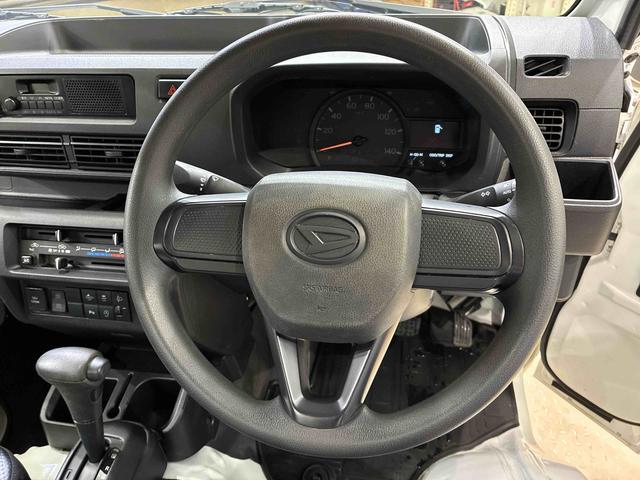 ハイゼットトラック スタンダード　４ＷＤ　アイドリングストップ　オートマチックハイビーム　衝突防止システム　レーンアシスト　記録簿　ワンオーナー　エアコン　パワーステアリング　エアバッグ　ＡＢＳ（25枚目）