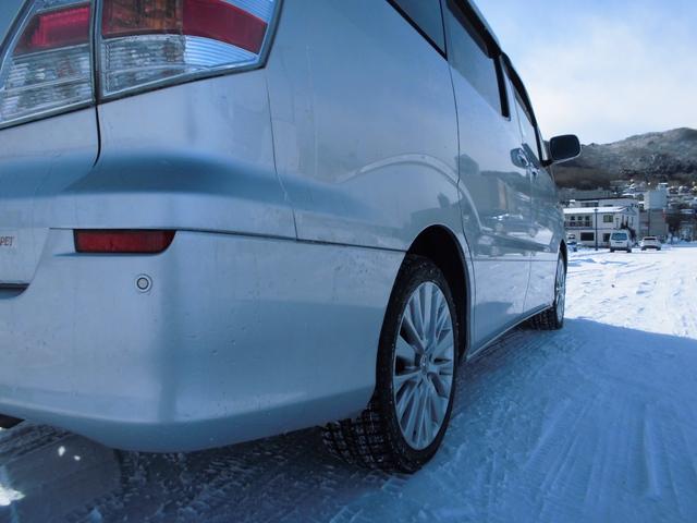 アルファードハイブリッド Gエディション 4WD ワンオーナー 往年整備記録簿全て有り 両側PWスライドドア 革調シートカバー クルコン ETC HID メーカーHDDナビ Bカメラ 夏冬タイヤアルミセット 近畿地方仕入れサビ無し(12枚目)