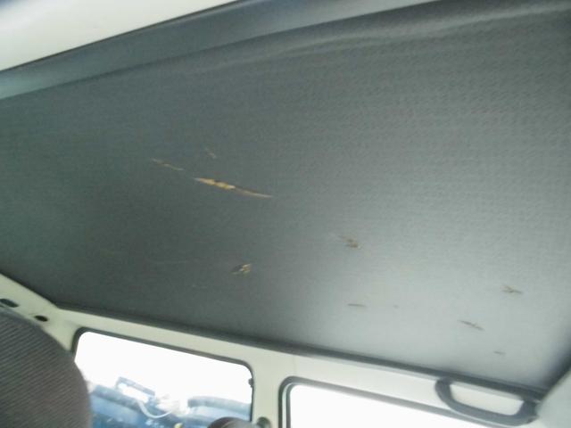 アルトワークス ＲＳ／Ｒ　５ＭＴ　４ＷＤ　ツインカムＩＣターボ　ＲＳ－Ｒダウンサス　社外ラテラルロッド　ＬＥＤヘッド　砲弾スポーツマフラー　タイベル交換済　ラッピング　社外ハンドル　ＥＴＣ　関東仕入れサビ無し　修復歴無し（23枚目）