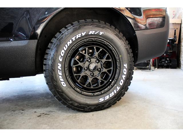 デリカＤ：５ Ｇ　プレミアム　４ＷＤ　本州仕入　新品タイヤ新品アルミ　寒冷地仕様　新品ブルバー　パワーバックドア　両側パワースライド　フリップダウンモニター　ロックフォードサウンド（5枚目）