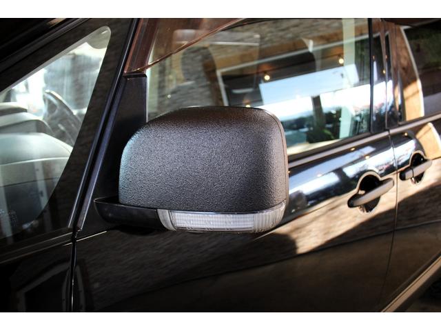 デリカＤ：５ Ｇ　プレミアム　４ＷＤ　本州仕入　新品タイヤ新品アルミ　寒冷地仕様　新品ブルバー　パワーバックドア　両側パワースライド　フリップダウンモニター　ロックフォードサウンド（13枚目）