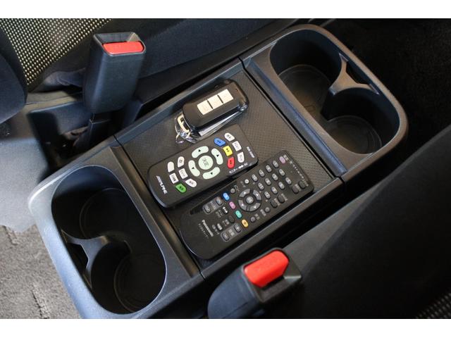 デリカＤ：５ Ｇ　プレミアム　４ＷＤ　本州仕入　新品タイヤ新品アルミ　寒冷地仕様　新品ブルバー　パワーバックドア　両側パワースライド　フリップダウンモニター　ロックフォードサウンド（54枚目）