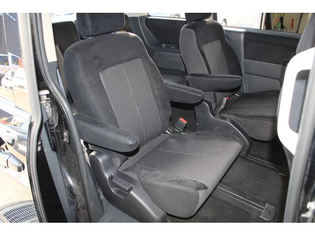 デリカＤ：５ Ｇ　プレミアム　４ＷＤ　本州仕入　新品タイヤ新品アルミ　寒冷地仕様　新品ブルバー　パワーバックドア　両側パワースライド　フリップダウンモニター　ロックフォードサウンド（57枚目）