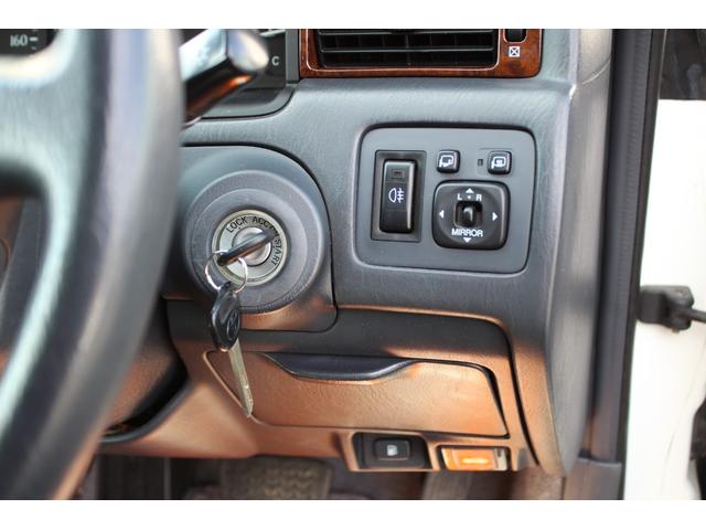 クラウン ロイヤルエクストラFour 4WD ワンオーナー 62000キロ 寒冷地仕様 新品アルミ 新品タイヤ 新品ダウンサス ミラーヒーター(32枚目)