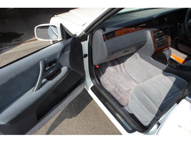 クラウン ロイヤルエクストラFour 4WD ワンオーナー 62000キロ 寒冷地仕様 新品アルミ 新品タイヤ 新品ダウンサス ミラーヒーター(40枚目)