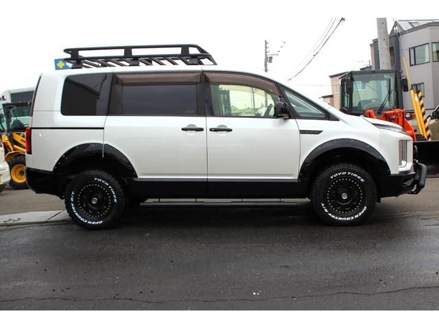 デリカＤ：５ Ｇ　パワーパッケージ　シャモニー仕様　フリップＤモニター　本州仕入　ＰＷバックドア　新品１．５インチリフトＵＰ　寒冷地仕様　新品タイヤ＆ホイール　新品ブルバー　新品リアラダー　新品ルーフラック　新品オーバーフェンダー（26枚目）