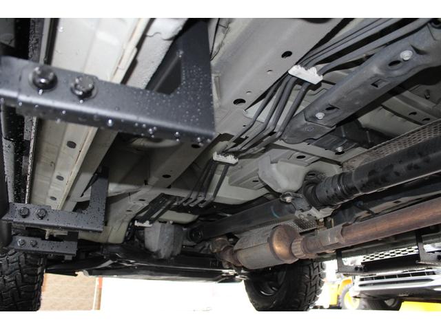 デリカＤ：５ Ｇ　パワーパッケージ　シャモニー仕様　フリップＤモニター　本州仕入　ＰＷバックドア　新品１．５インチリフトＵＰ　寒冷地仕様　新品タイヤ＆ホイール　新品ブルバー　新品リアラダー　新品ルーフラック　新品オーバーフェンダー（35枚目）