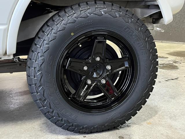 ジムニー ランドベンチャー　本州仕入　リフトアップ　新品１０インチオーディオ　新品ＬＥＤヘッドライト　社外マフラー　ＬＥＤテール　新品スキッドプレート　新品ラプターグリル（19枚目）