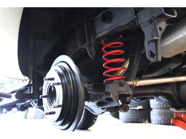 ジムニー ランドベンチャー　本州仕入　リフトアップ　新品１０インチオーディオ　新品ＬＥＤヘッドライト　社外マフラー　ＬＥＤテール　新品スキッドプレート　新品ラプターグリル（39枚目）