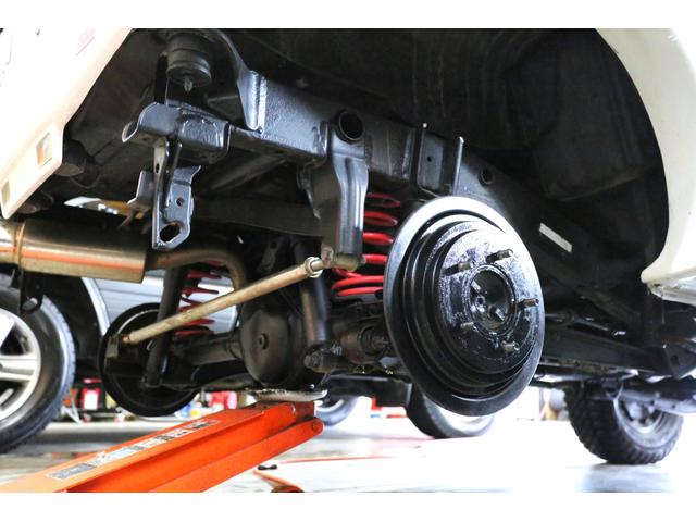 ジムニー ランドベンチャー　本州仕入　リフトアップ　新品１０インチオーディオ　新品ＬＥＤヘッドライト　社外マフラー　ＬＥＤテール　新品スキッドプレート　新品ラプターグリル（42枚目）