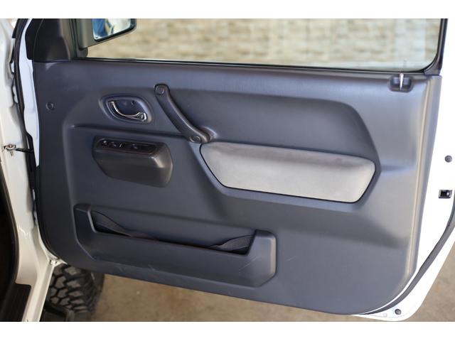 ジムニー ランドベンチャー　本州仕入　リフトアップ　新品１０インチオーディオ　新品ＬＥＤヘッドライト　社外マフラー　ＬＥＤテール　新品スキッドプレート　新品ラプターグリル（49枚目）