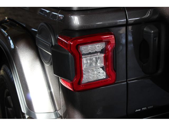 ジープ・ラングラー 80thアニバーサリーエディション 4WD ユーザー買取車 禁煙車 100台限定車 正規ディーラー車 距離無制限半年保証付き(27枚目)