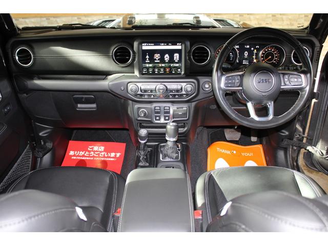 ジープ・ラングラー 80thアニバーサリーエディション 4WD ユーザー買取車 禁煙車 100台限定車 正規ディーラー車 距離無制限半年保証付き(40枚目)