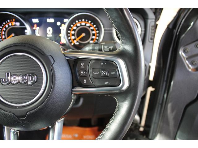 ジープ・ラングラー 80thアニバーサリーエディション 4WD ユーザー買取車 禁煙車 100台限定車 正規ディーラー車 距離無制限半年保証付き(42枚目)