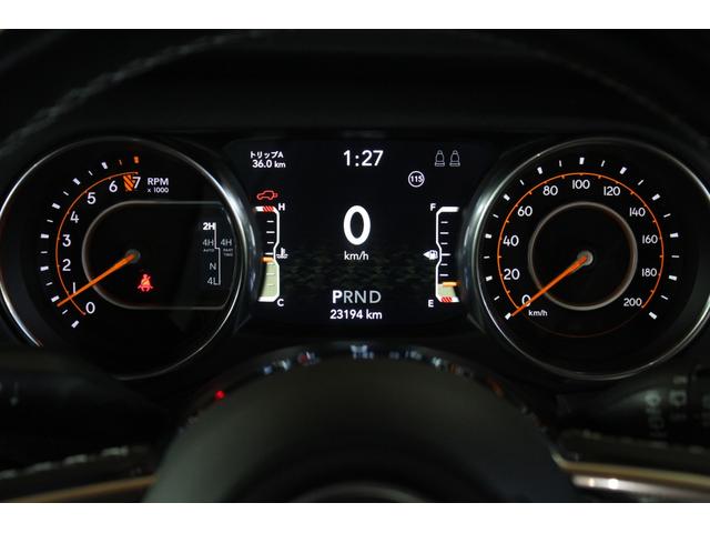 ジープ・ラングラー 80thアニバーサリーエディション 4WD ユーザー買取車 禁煙車 100台限定車 正規ディーラー車 距離無制限半年保証付き(44枚目)