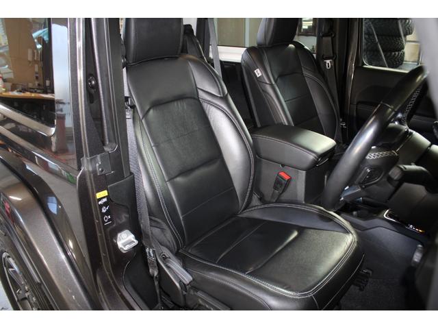 ジープ・ラングラー 80thアニバーサリーエディション 4WD ユーザー買取車 禁煙車 100台限定車 正規ディーラー車 距離無制限半年保証付き(68枚目)