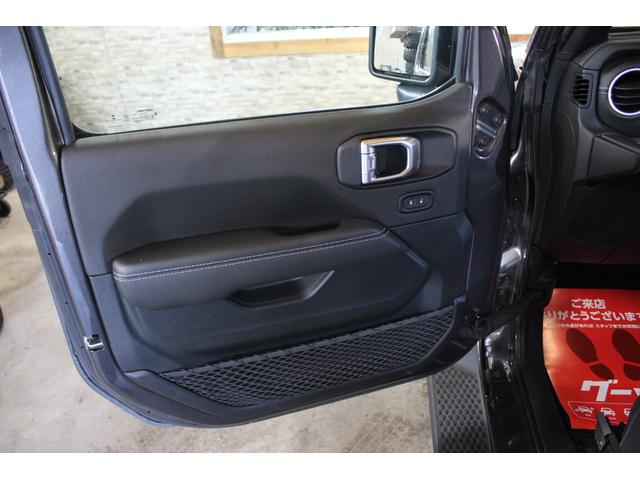 ジープ・ラングラー 80thアニバーサリーエディション 4WD ユーザー買取車 禁煙車 100台限定車 正規ディーラー車 距離無制限半年保証付き(72枚目)