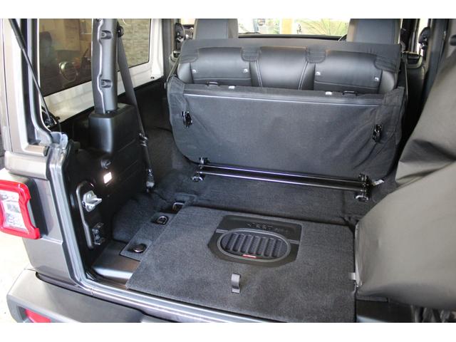 ジープ・ラングラー 80thアニバーサリーエディション 4WD ユーザー買取車 禁煙車 100台限定車 正規ディーラー車 距離無制限半年保証付き(80枚目)