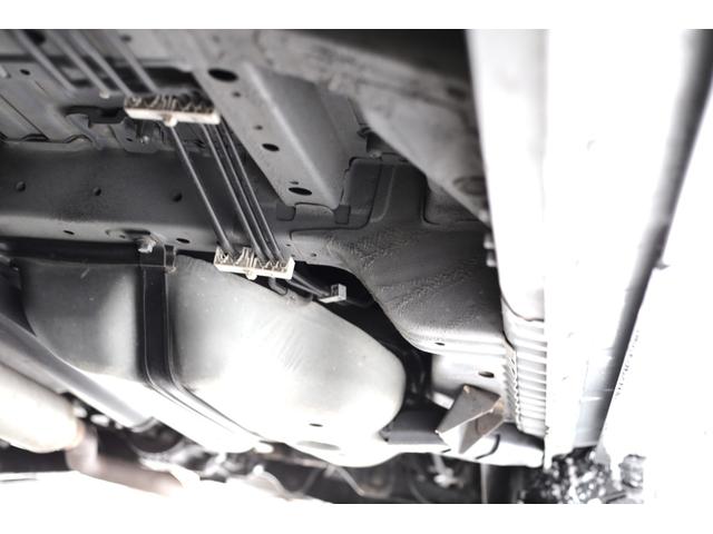 デリカＤ：５ Ｇ　パワーパッケージ　４ＷＤ　ブルーグレー全塗装　本州仕入　フリップダウンモニター　新品ＴＯＹＯタイヤ＆新品アルミ　寒冷地仕様　両側電動スライド（24枚目）