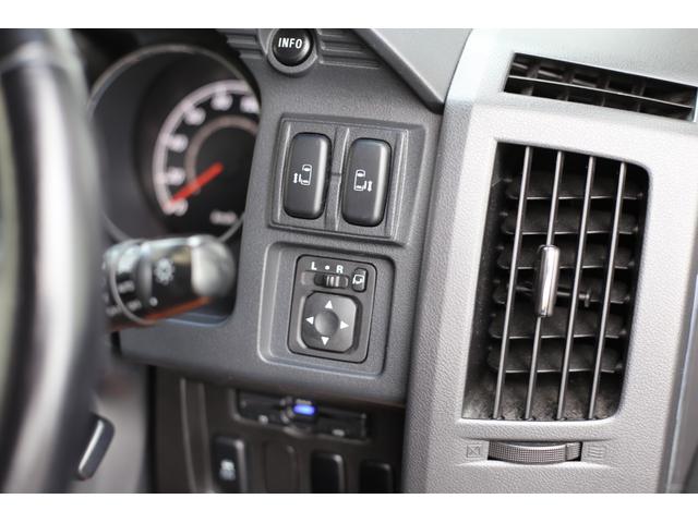 デリカＤ：５ Ｇ　パワーパッケージ　４ＷＤ　ブルーグレー全塗装　本州仕入　フリップダウンモニター　新品ＴＯＹＯタイヤ＆新品アルミ　寒冷地仕様　両側電動スライド（32枚目）