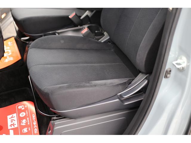 デリカＤ：５ Ｇ　パワーパッケージ　４ＷＤ　ブルーグレー全塗装　本州仕入　フリップダウンモニター　新品ＴＯＹＯタイヤ＆新品アルミ　寒冷地仕様　両側電動スライド（47枚目）