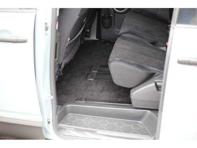 デリカＤ：５ Ｇ　パワーパッケージ　４ＷＤ　ブルーグレー全塗装　本州仕入　フリップダウンモニター　新品ＴＯＹＯタイヤ＆新品アルミ　寒冷地仕様　両側電動スライド（49枚目）