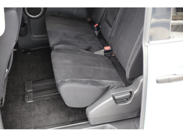 デリカＤ：５ Ｇ　パワーパッケージ　４ＷＤ　ブルーグレー全塗装　本州仕入　フリップダウンモニター　新品ＴＯＹＯタイヤ＆新品アルミ　寒冷地仕様　両側電動スライド（50枚目）