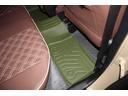 新品カーキカラーマット