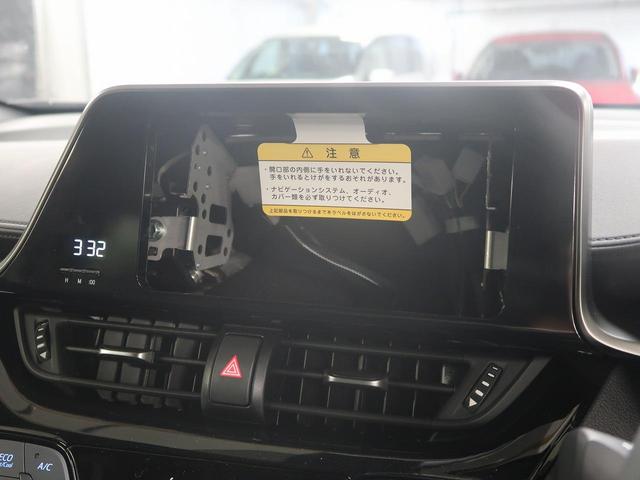S-T LEDパッケージ 4WD 登録済未使用車(3枚目)