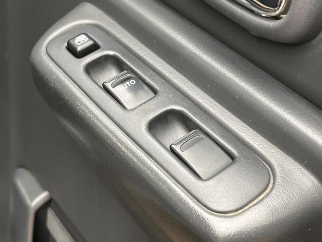 ランドベンチャー 禁煙車 4WD SDナビ CD・DVD再生 シートヒーター HIDヘッドライト フロントフォグランプ ヘッドライトレベライザー キーレス 純正16インチアルミホイール(25枚目)