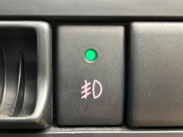 ランドベンチャー 禁煙車 4WD SDナビ CD・DVD再生 シートヒーター HIDヘッドライト フロントフォグランプ ヘッドライトレベライザー キーレス 純正16インチアルミホイール(27枚目)