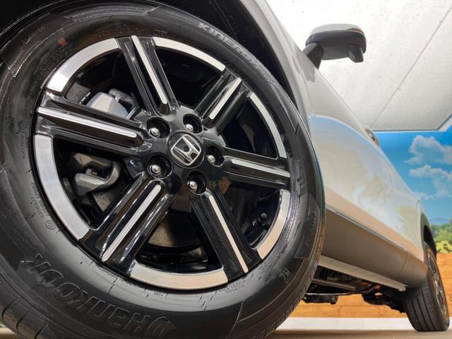 e:HEV X 4WD 登録済未使用車 寒冷地仕様 衝突被害軽減装置 アダプティブクルーズ クリアランスソナー シートヒーター LEDヘッドライト オートライト 横滑り防止装置 純正16インチアルミホイール(14枚目)