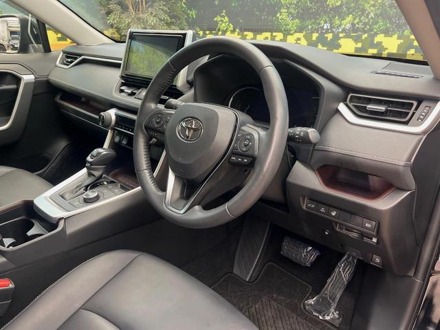 ＲＡＶ４ ハイブリッドＧ　４ＷＤ　純正９インチナビ　レーダークルーズコントロール　ステアリングヒーター　パワーバックドア　前席シートヒーター　オートハイビーム　ルーフキャリア　パワーシート　シートメモリー　バックカメラ（36枚目）