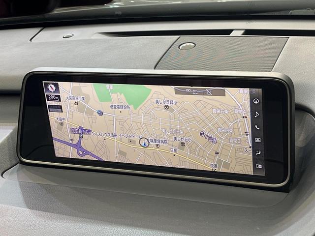 ＲＸ ＲＸ４５０ｈ　Ｆスポーツ　４ＷＤ　サンルーフ　１２．３インチワイドナビ　全周囲カメラ　衝突軽減　シートベンチレーション　パワーバックドア　ステアリングヒーター　ＥＴＣ　レーダークルーズ　パワーシート　純正アルミホイール（4枚目）