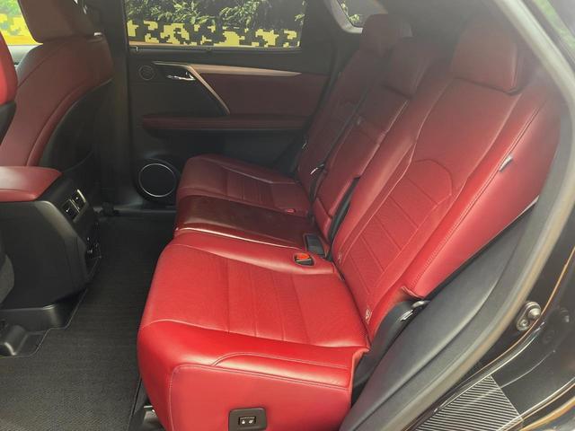 ＲＸ ＲＸ４５０ｈ　Ｆスポーツ　４ＷＤ　サンルーフ　１２．３インチワイドナビ　全周囲カメラ　衝突軽減　シートベンチレーション　パワーバックドア　ステアリングヒーター　ＥＴＣ　レーダークルーズ　パワーシート　純正アルミホイール（47枚目）