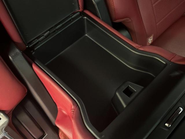 ＲＸ ＲＸ４５０ｈ　Ｆスポーツ　４ＷＤ　サンルーフ　１２．３インチワイドナビ　全周囲カメラ　衝突軽減　シートベンチレーション　パワーバックドア　ステアリングヒーター　ＥＴＣ　レーダークルーズ　パワーシート　純正アルミホイール（52枚目）