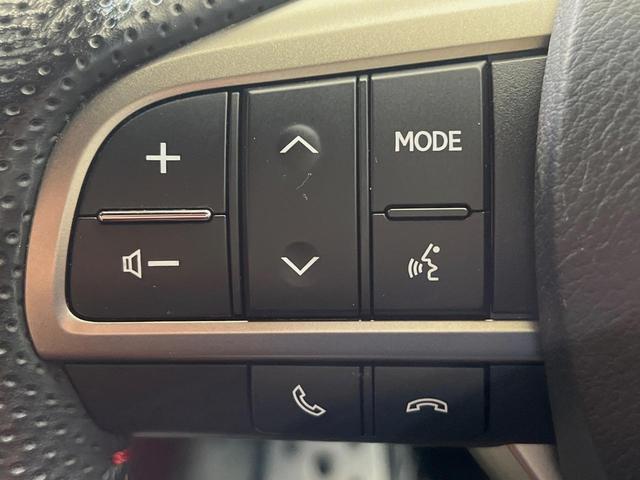 ＲＸ ＲＸ４５０ｈ　Ｆスポーツ　４ＷＤ　サンルーフ　１２．３インチワイドナビ　全周囲カメラ　衝突軽減　シートベンチレーション　パワーバックドア　ステアリングヒーター　ＥＴＣ　レーダークルーズ　パワーシート　純正アルミホイール（66枚目）