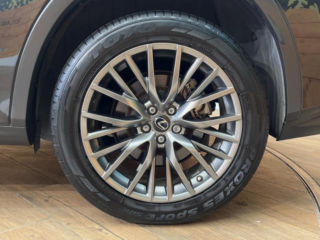 ＲＸ ＲＸ４５０ｈ　Ｆスポーツ　４ＷＤ　サンルーフ　１２．３インチワイドナビ　全周囲カメラ　衝突軽減　シートベンチレーション　パワーバックドア　ステアリングヒーター　ＥＴＣ　レーダークルーズ　パワーシート　純正アルミホイール（77枚目）